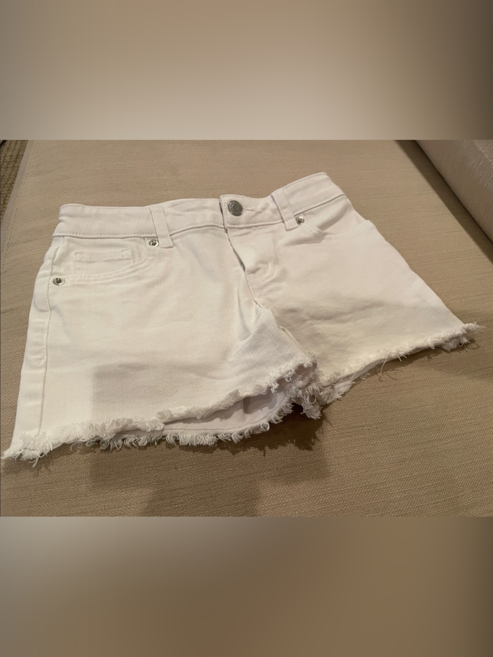Girl's White Frayed Hem Denim Shorts